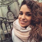 Llevo 10 años impartiendo clases particulares a alumnos/as de diversas edades, desde los 7-8 años hasta los 16 años